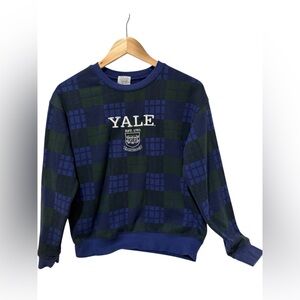 Vintage 90s Yale University Bulldogs embroidered